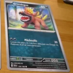 Grondogue 136/198 Ecarlate et Violet carte Pokemon