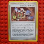 Excavateur de fossiles 82/100 Diamant et Perle Aube Majestueuse carte Pokemon