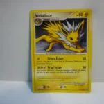 Voltali 23/100 Diamant et Perle Aube Majestueuse carte Pokemon